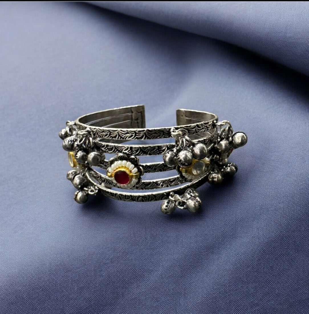 Tribal Engraved Kada with Kundan & Pearl Accents