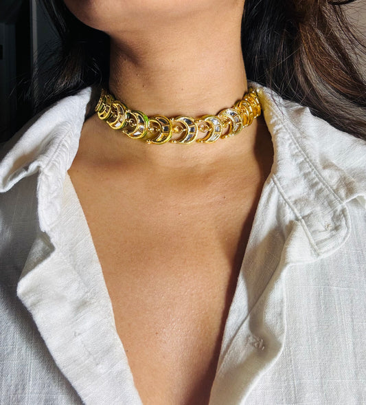 Lunar Elegance: The Moissanite Polki Choker