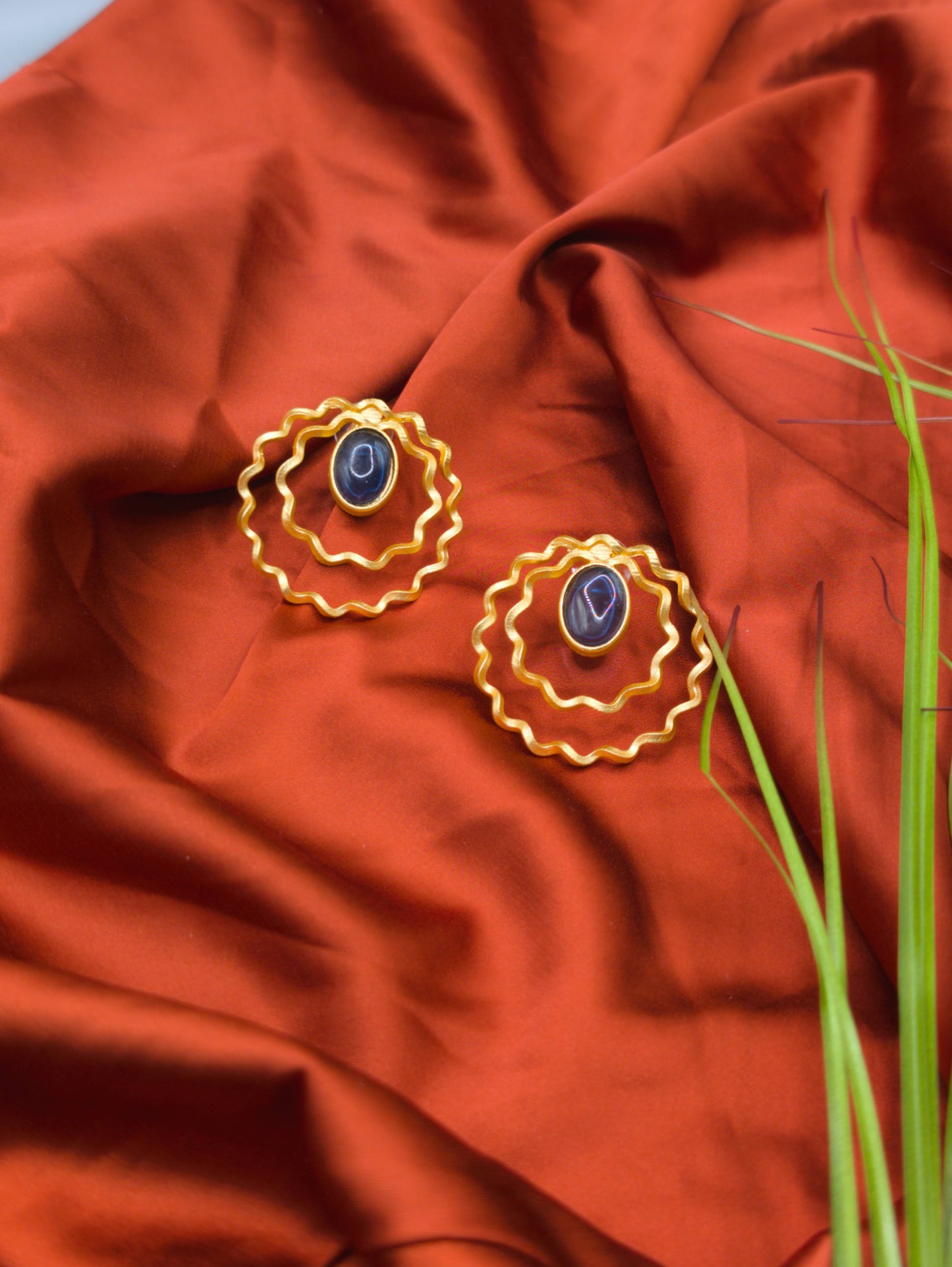 Anti-Tarnish Twisting Circle Earrings with Blue Monalisa Stone