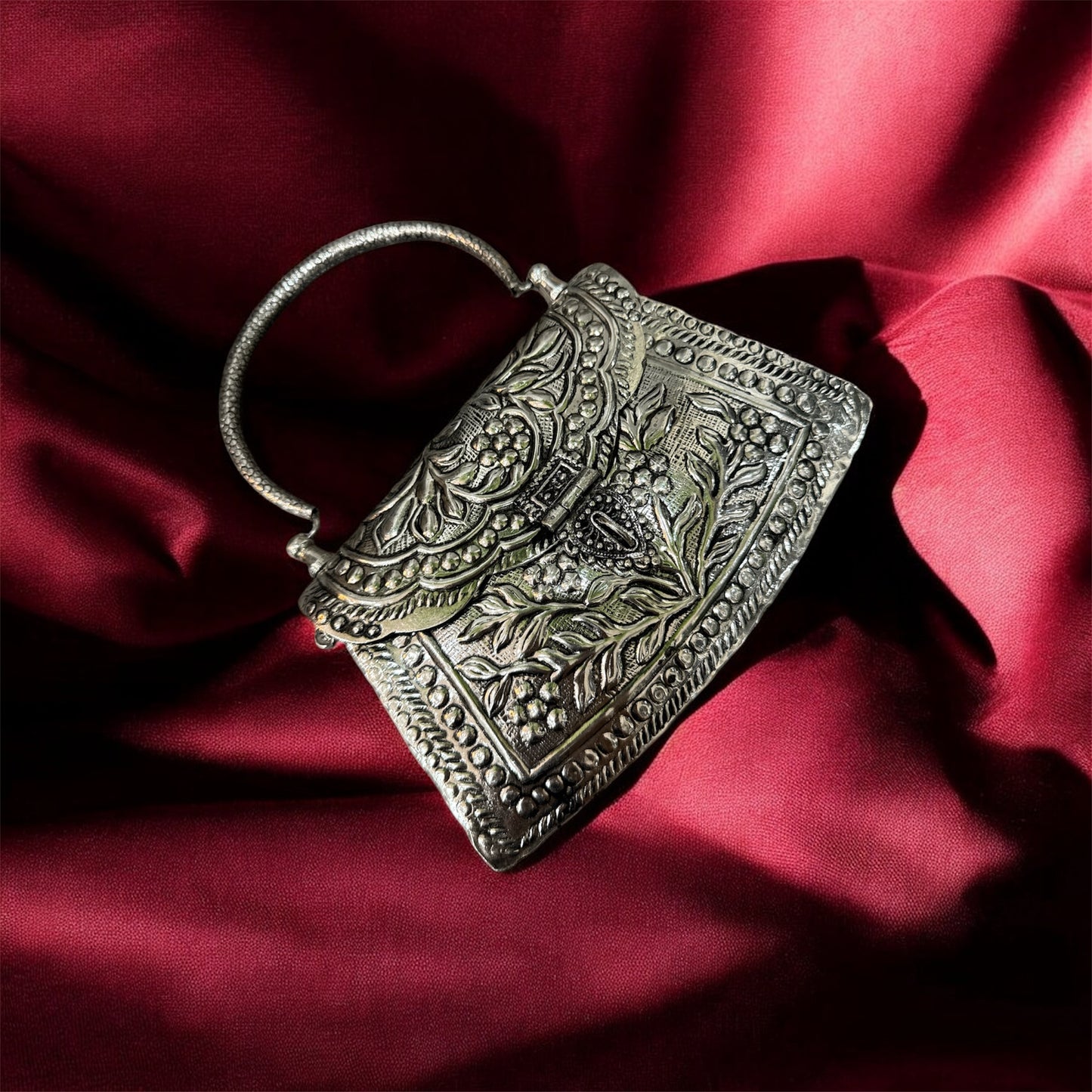 Artisan Square-Base Metal Clutch – Hand-Engraved Silver Boho Evening Bag