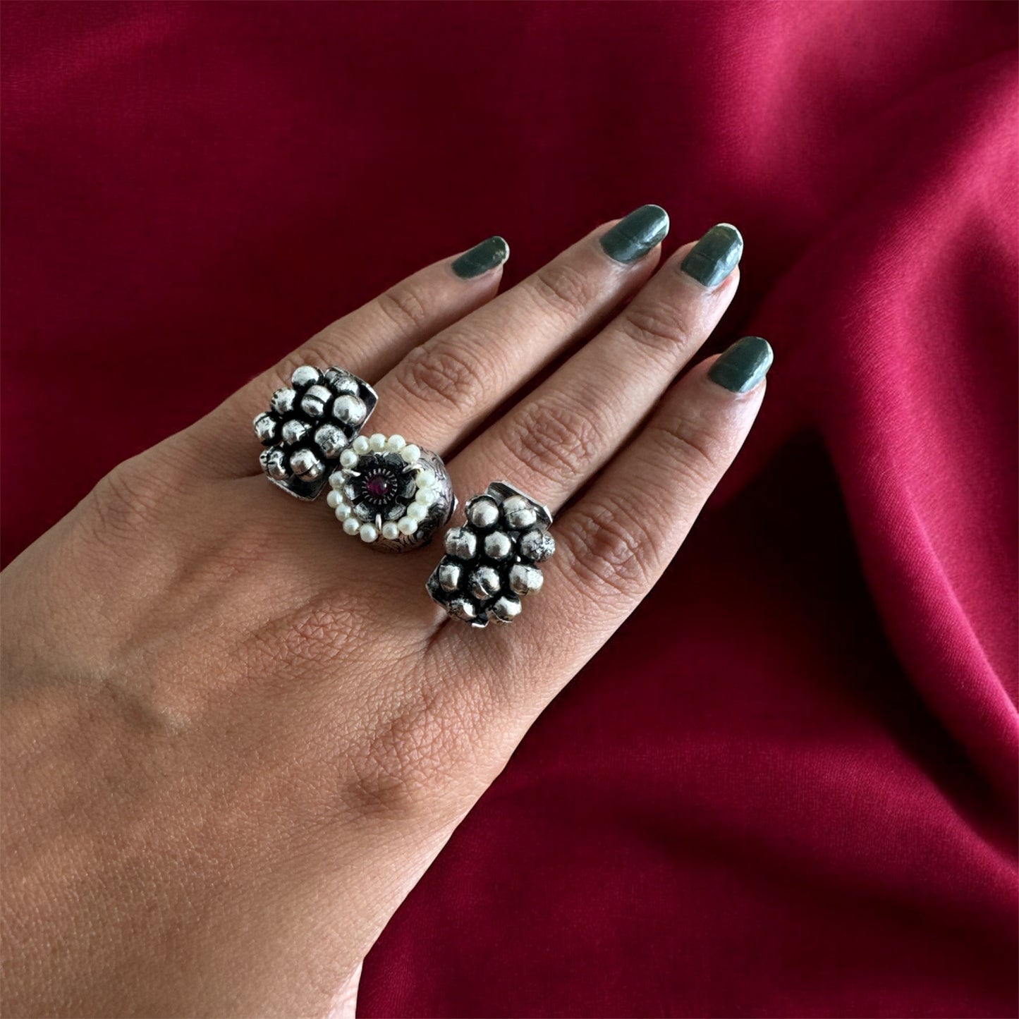 Oxidized Brass Rings with White Kundan