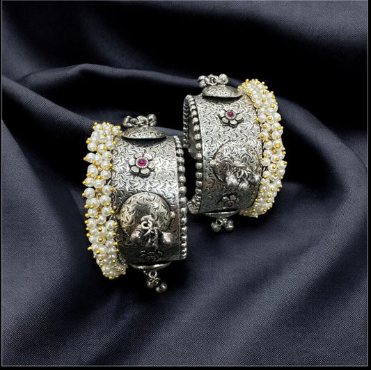 Traditional Oxidised German Silver Kada with Pearl Work (Single)