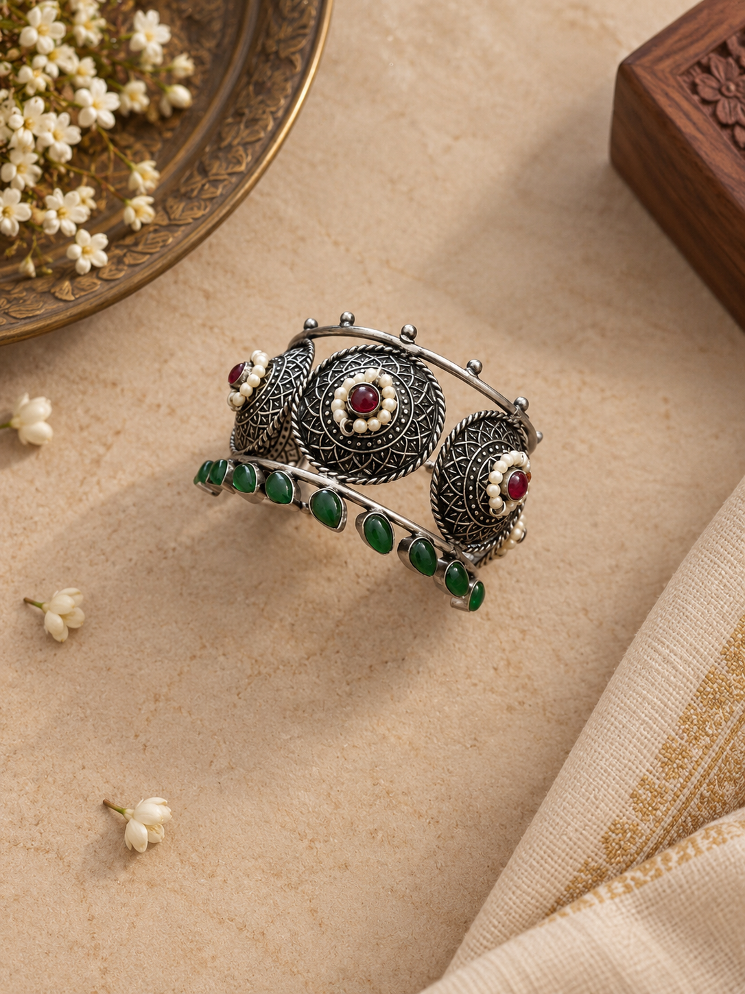 German Silver Green Stone Tribal Cuff Bracelet – Single Piece
