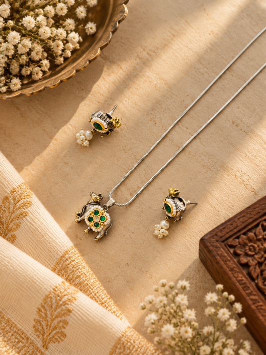 Dual-Tone German Silver Green Kundan Nandi Necklace & Earrings Set