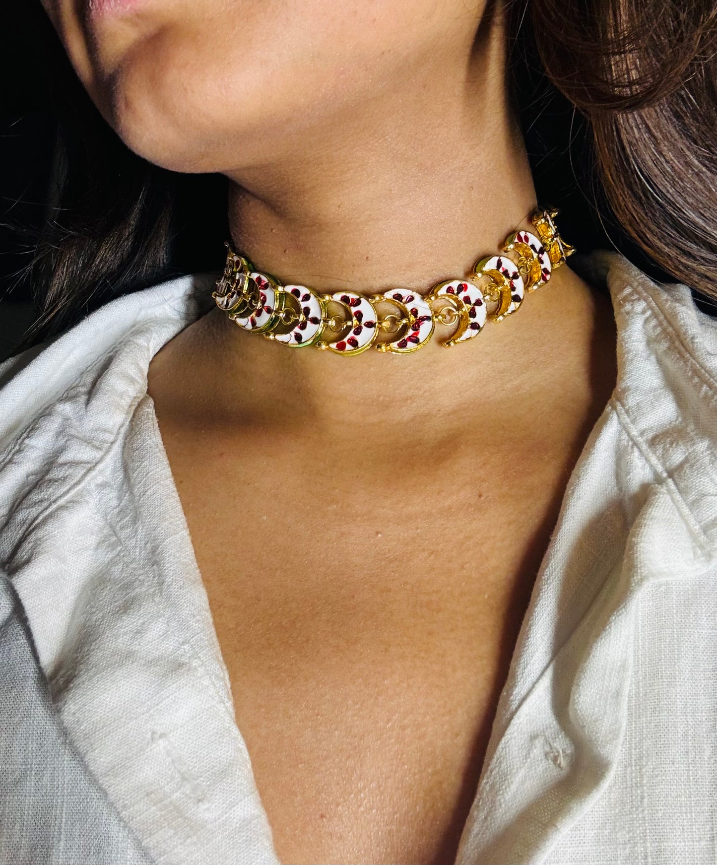 Lunar Elegance: The Moissanite Polki Choker