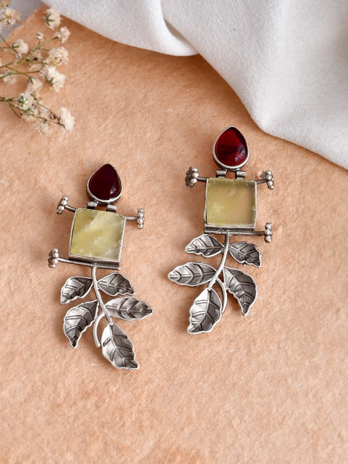 Pastel Gilded Geometry Earrings – A Modern Fusion of Shape & Soft Tones