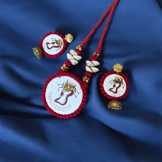 Hand‑Painted Golden Oxidised Foot‑Ankle Motif Necklace with Earrings (Round Pendant)