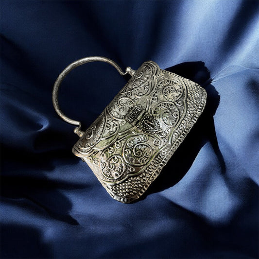 Artisan Engraved Silver Clutch – Curved Rectangle Metal Evening Bag with Boho Detailing