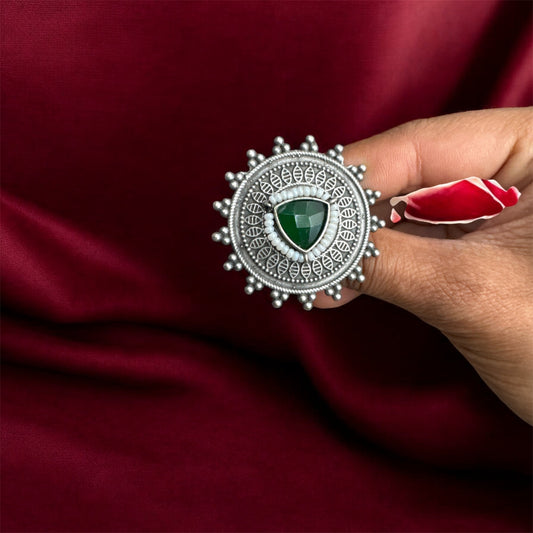 Multicolor Kundan Round Oxidized Ring with Gemstones - Bohemian Elegance