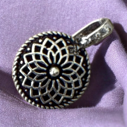 Oxidised Flower Nose Pin