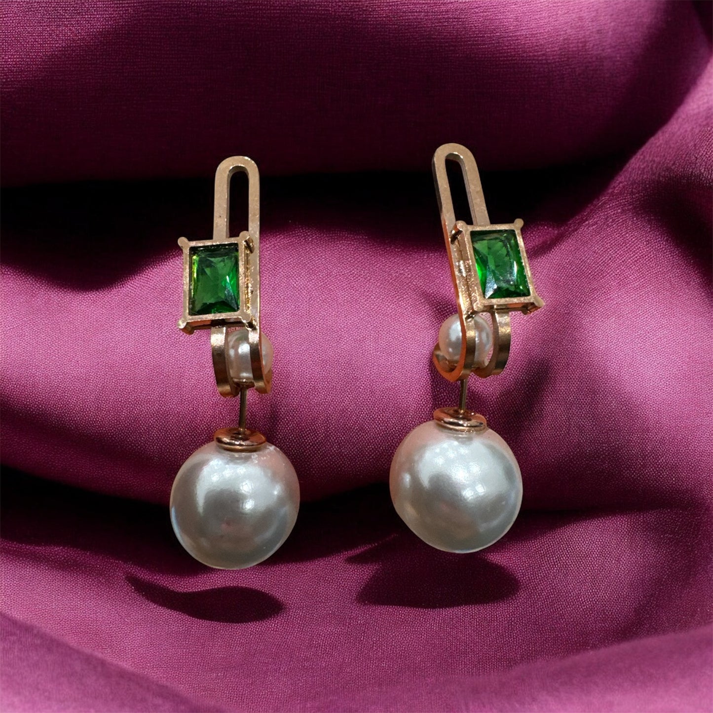 Luxury Gold-Tone Fitted Dangle Earrings - Green Stone & White Pearl Drops for Women