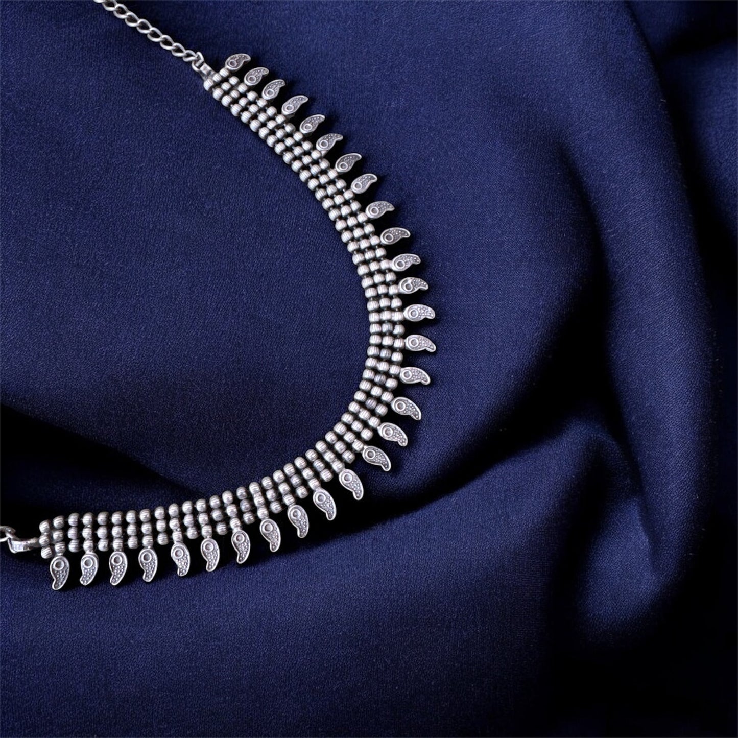 Oxidised Silver Floral Choker – Elegant Navratri Jewelry for Garba & Festive Wear