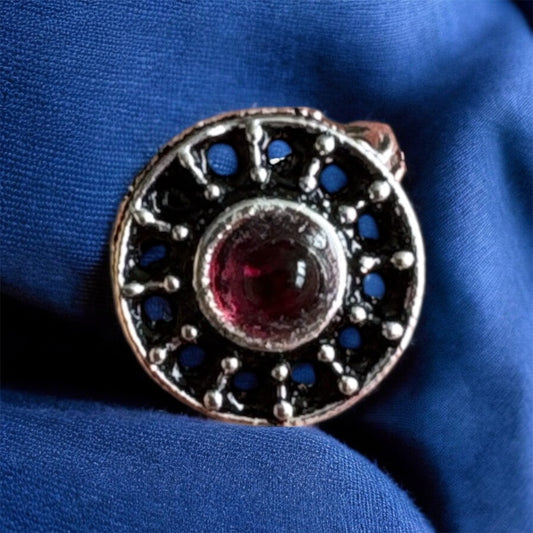 Oxidised Nose Pin