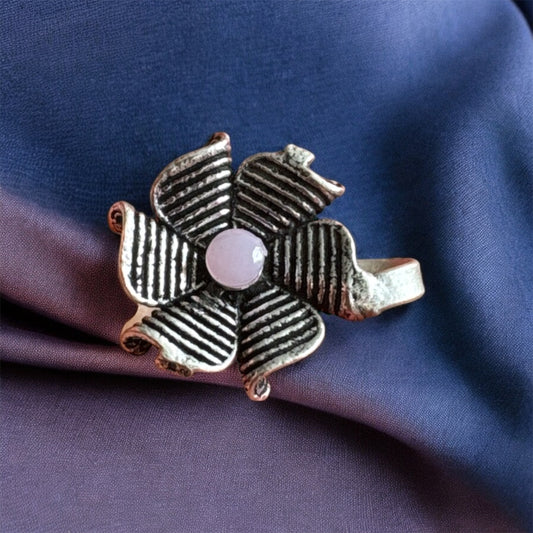 Oxidised Nose Pin