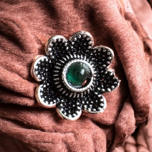 Oxidised Nose Pin