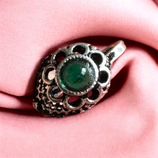 Oxidised Nose Pin