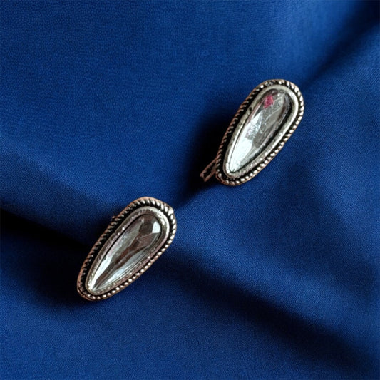 Oxidised Nose Pin