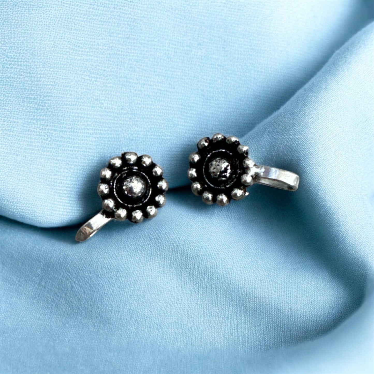 Oxidised Nose Pin